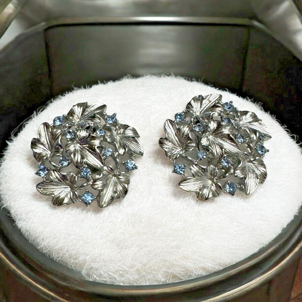 Lisner Silver Tone Floral Clip On Earrings Blue Rhinestones 1.25 Inch